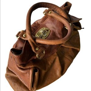 Beautiful Italian Designer Purse Paolo Masi | Unique shape